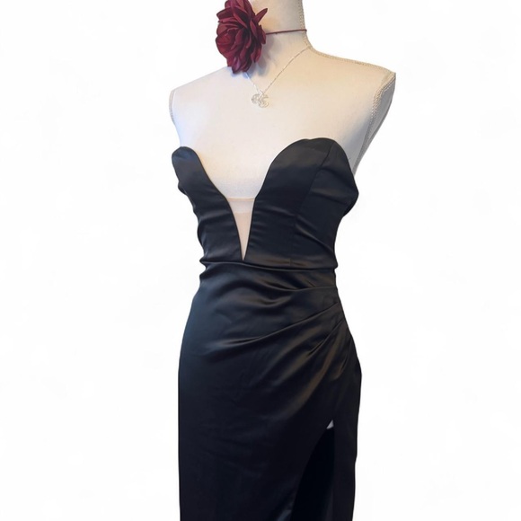 NBD Evening Gown - Picture 3 of 5